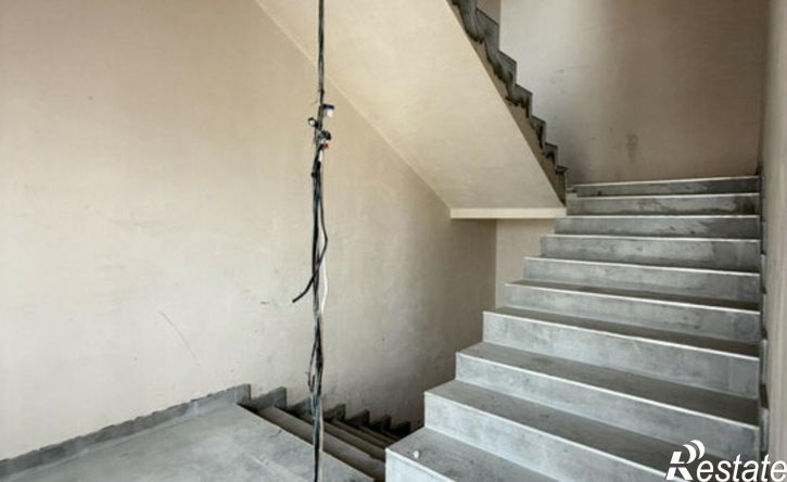 2-комн квартира улица Идарова, 198,  д. 198
