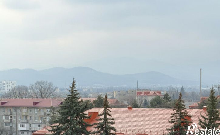 2-комн квартира улица Идарова, 198,  д. 198