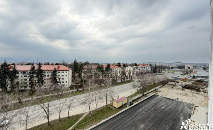 2-комн квартира улица Идарова, 198,  д. 198