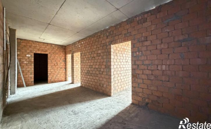 2-комн квартира улица Идарова, 198,  д. 198