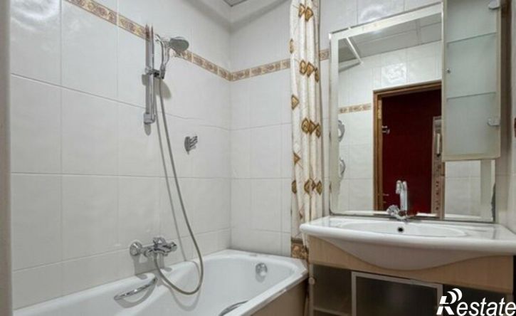 3-комн квартира ул Щаденко, 26,  д. 26