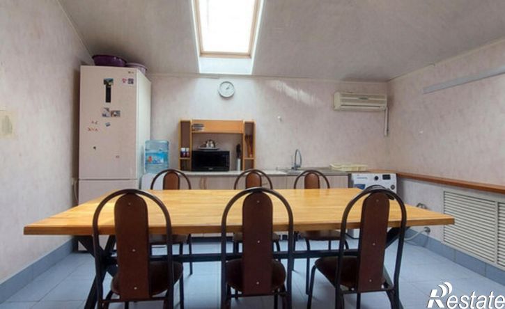 4-комн квартира улица Шогенова, 22А,  д. 22А