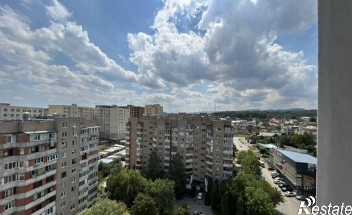3-комн квартира ул Атажукина, 8,  д. 8
