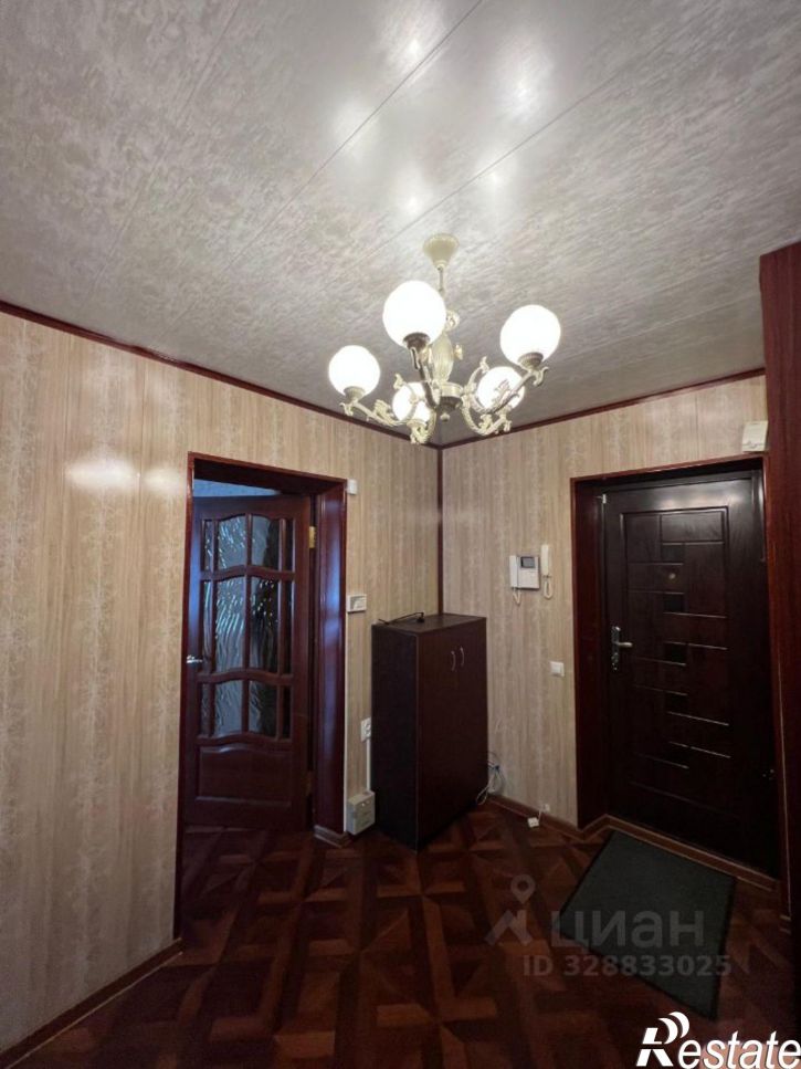 2-комн квартира ул Карашаева, 5,  д. 5
