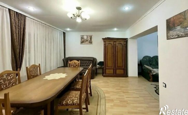 3-комн квартира ул Коллонтай, 4,  д. 4