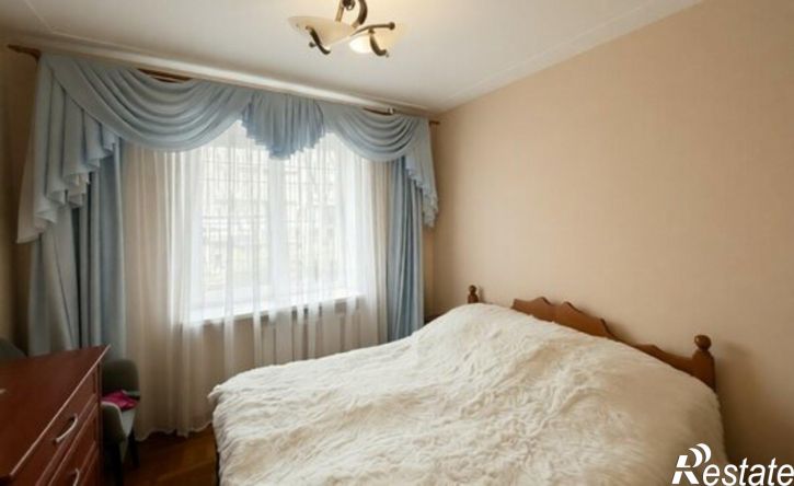 3-комн квартира ул Коллонтай, 4,  д. 4