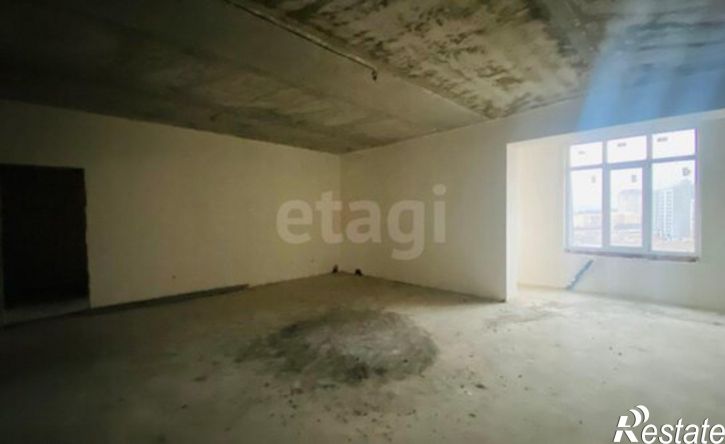 4-комн квартира улица Кирова - улица Тлостанова, 28Б,  д. 28Б