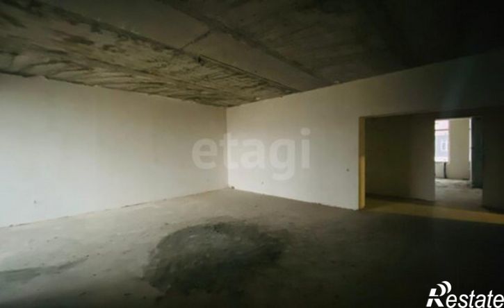 4-комн квартира улица Кирова - улица Тлостанова, 28Б,  д. 28Б