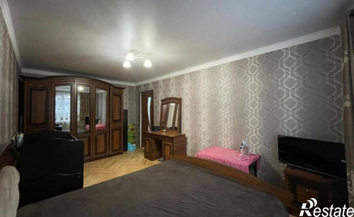 3-комн квартира ул 2 Таманской Дивизии, 424,  д. 424