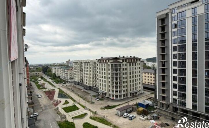 1-комн квартира ул имени Героя Российской Федерации Тимура Мухамедовича Тамазова, 5,  д. 5