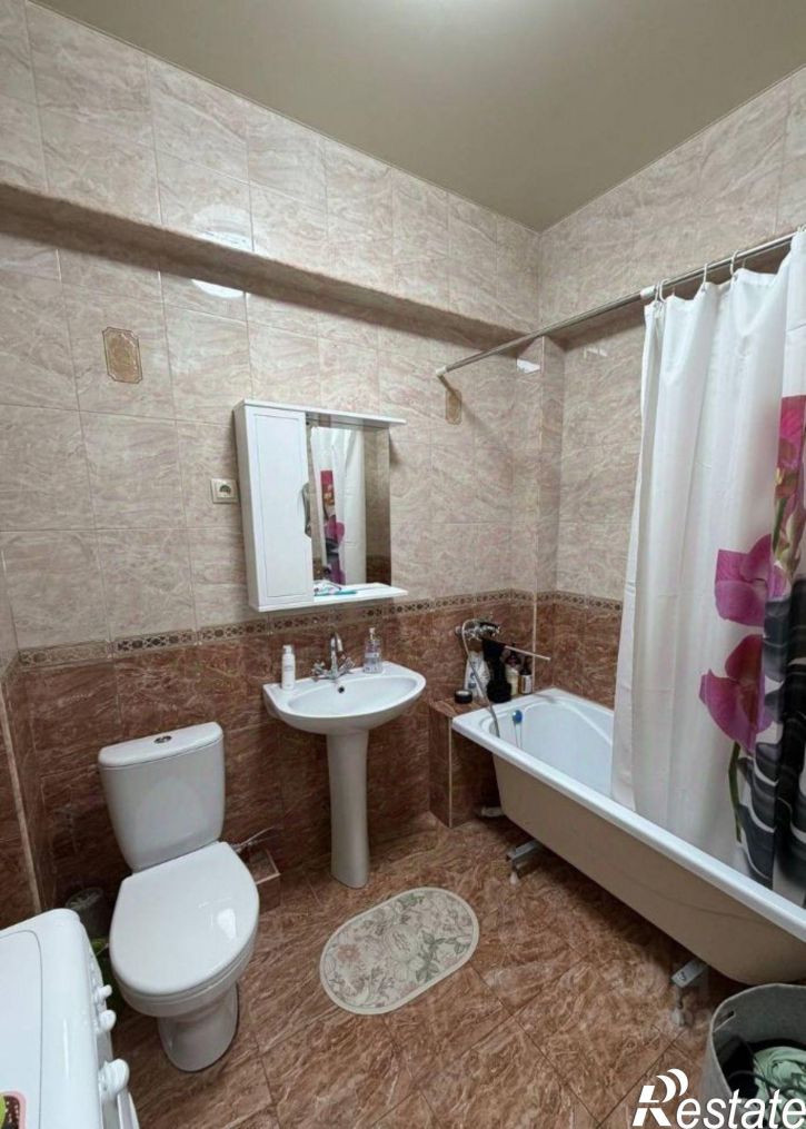 2-комн квартира улица Шарданова, 48 к2,  д. 48 к2