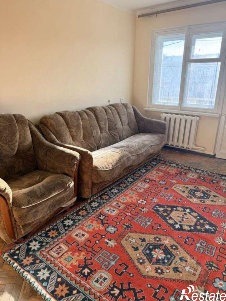 2-комн квартира улица Кирова, 12,  д. 12