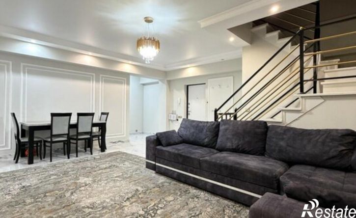 6-комн квартира улица Шарданова, 48 к2,  д. 48 к2