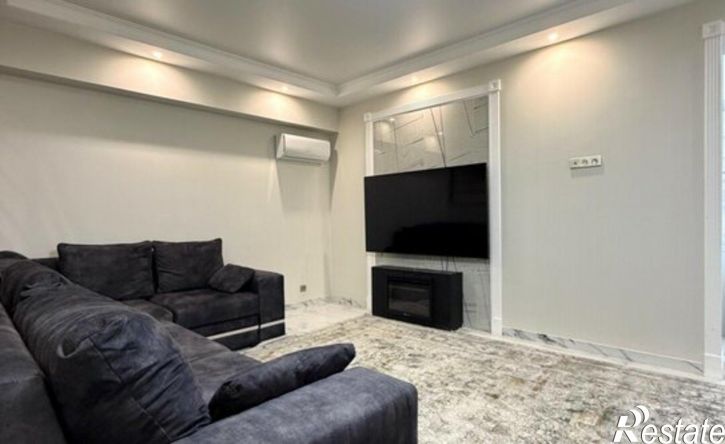 6-комн квартира улица Шарданова, 48 к2,  д. 48 к2