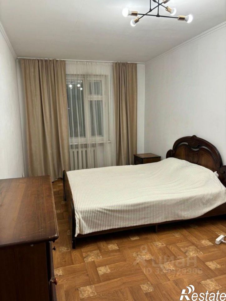 3-комн квартира улица Мусова, 33Б,  д. 33Б