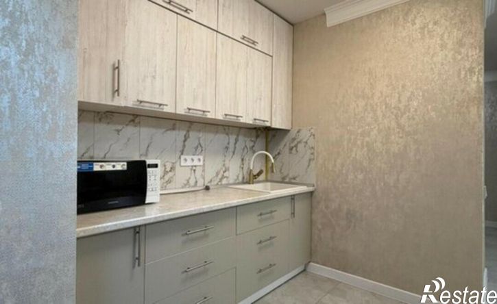 2-комн квартира проспект Кулиева, 13,  д. 13