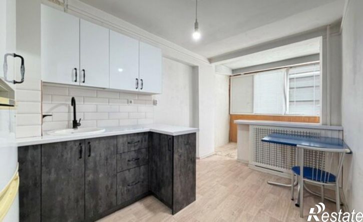 3-комн квартира пр-кт Шогенцукова, 42,  д. 42
