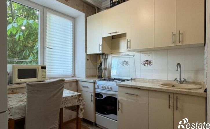 2-комн квартира ул Калинина, 260,  д. 260