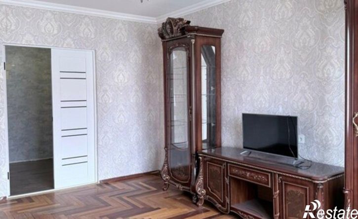 4-комн квартира улица Тарчокова, 54Б,  д. 54Б