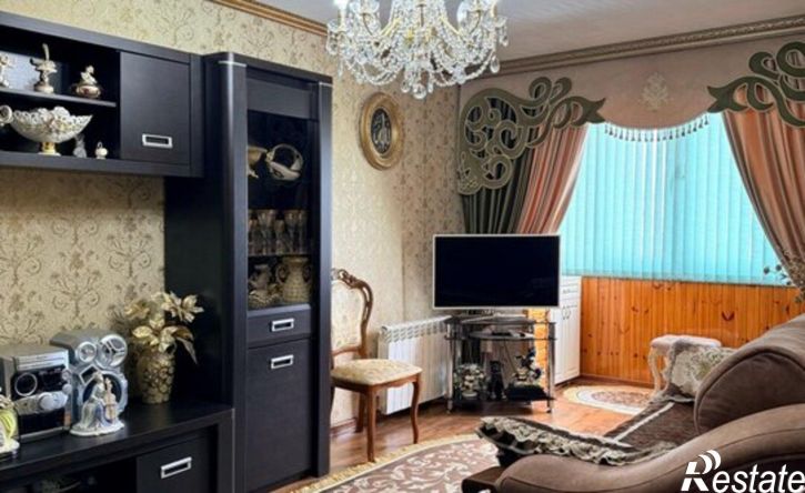 1-комн квартира улица Калмыкова, 233,  д. 233