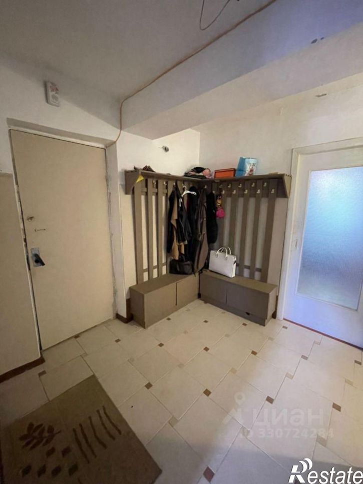 3-комн квартира ул Карашаева, 9,  д. 9
