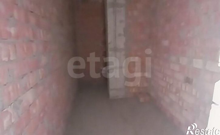 3-комн квартира улица Кирова - улица Тлостанова, 28,  д. 28