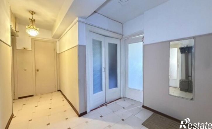 3-комн квартира улица Карашаева, 9,  д. 9