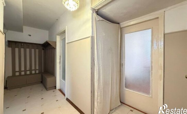 3-комн квартира улица Карашаева, 9,  д. 9