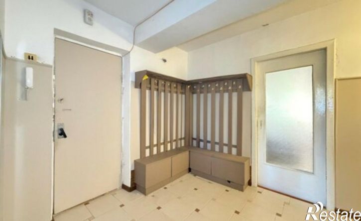 3-комн квартира улица Карашаева, 9,  д. 9