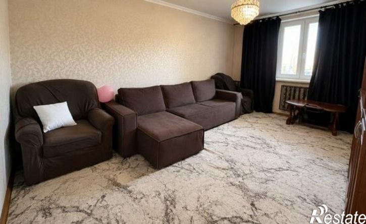 3-комн квартира ул Карашаева, 9,  д. 9