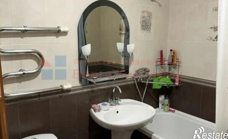 2-комн квартира улица Ватутина, 10,  д. 10