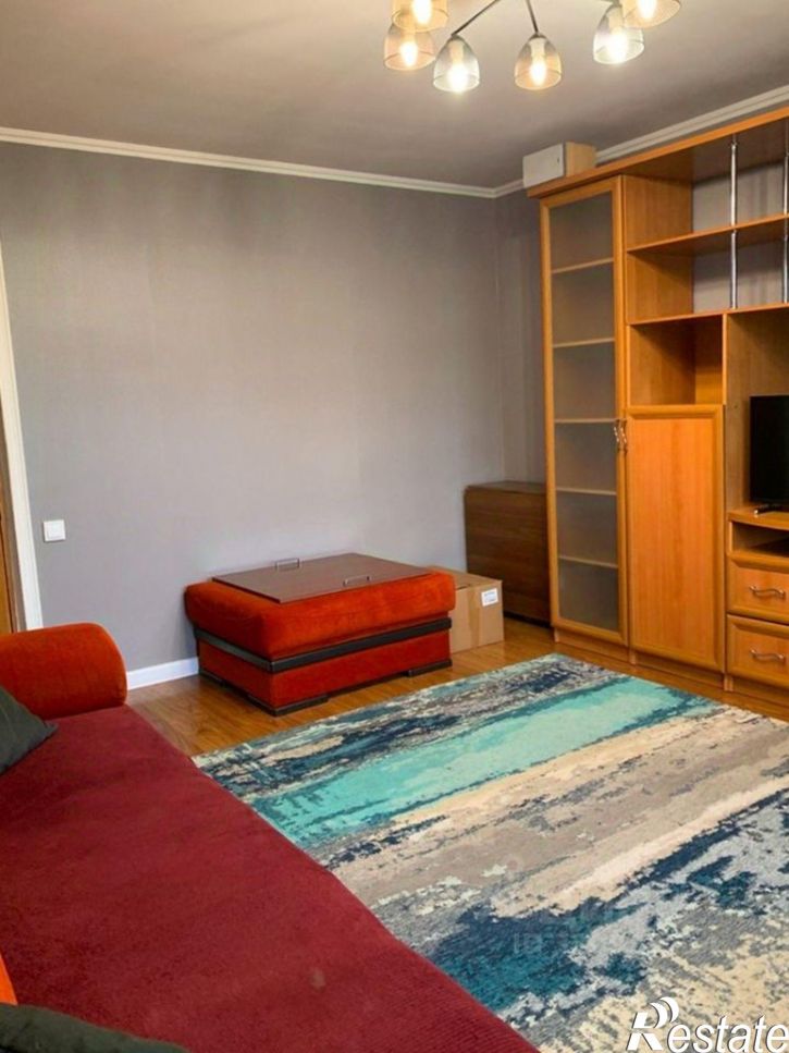 3-комн квартира улица Щаденко, 28А,  д. 28А