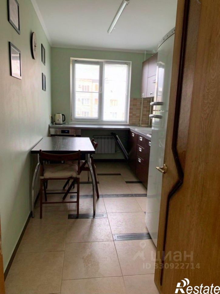3-комн квартира улица Щаденко, 28А,  д. 28А