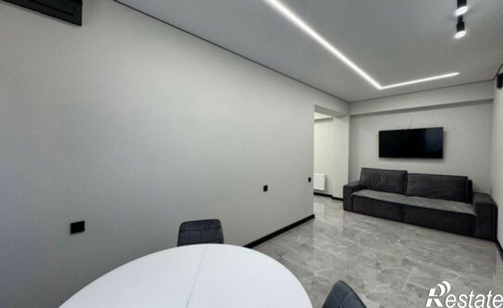 2-комн квартира улица Героя России Т.М. Тамазова, 1