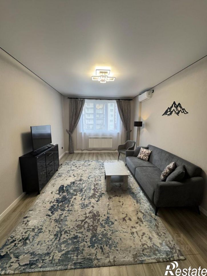 3-комн квартира улица Атажукина, 10Б,  д. 10Б