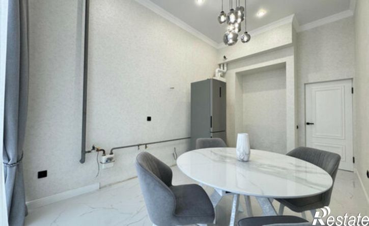 2-комн квартира улица Кирова - улица Тлостанова, 32,  д. 32