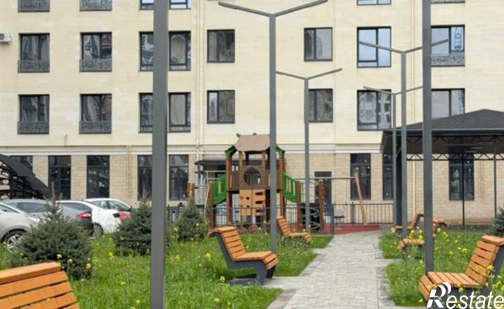 2-комн квартира ул имени Героя Российской Федерации Тимура Мухамедовича Тамазова, 7 1,  д. 7 1,  к. 1