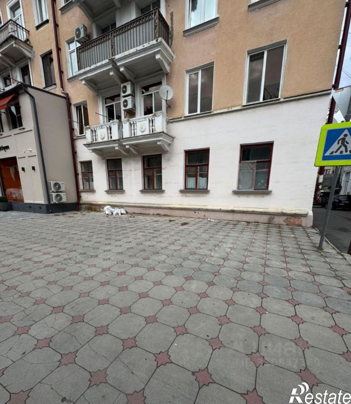 2-комн квартира ул Головко, 8,  д. 8