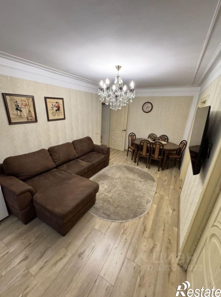 4-комн квартира улица Ватутина, 31,  д. 31