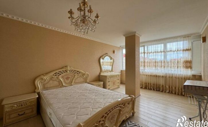 3-комн квартира проспект Кулиева, 2Б,  д. 2Б