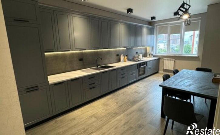 3-комн квартира улица Атажукина, 10Б,  д. 10Б