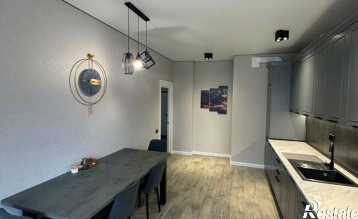 3-комн квартира улица Атажукина, 10Б,  д. 10Б