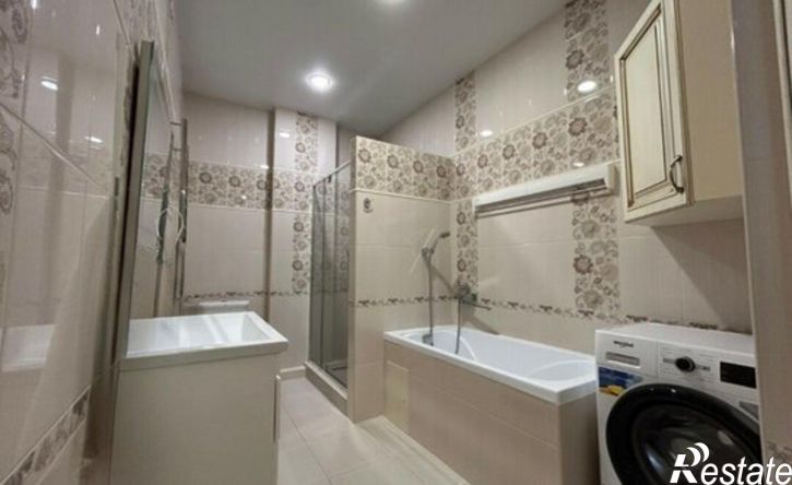 2-комн квартира улица Кирова - улица Тлостанова, 32,  д. 32
