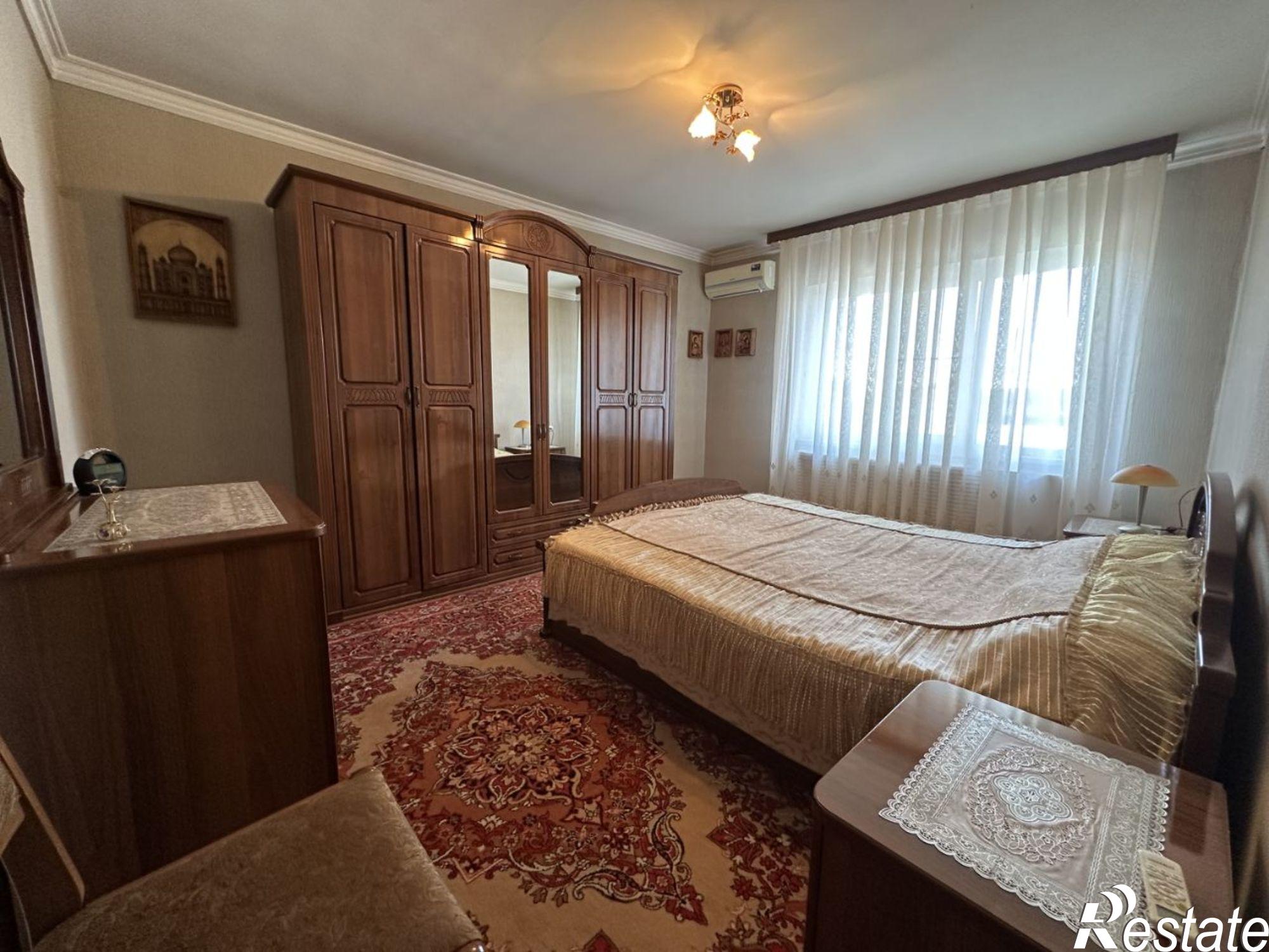 Купить дачу, дом, коттедж за 11 000 000 рублей на улица Гастелло, 24