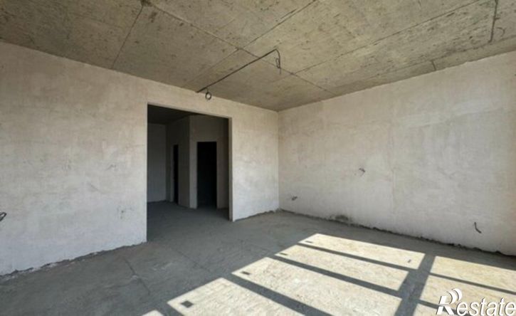 3-комн квартира улица Тлостанова, 75