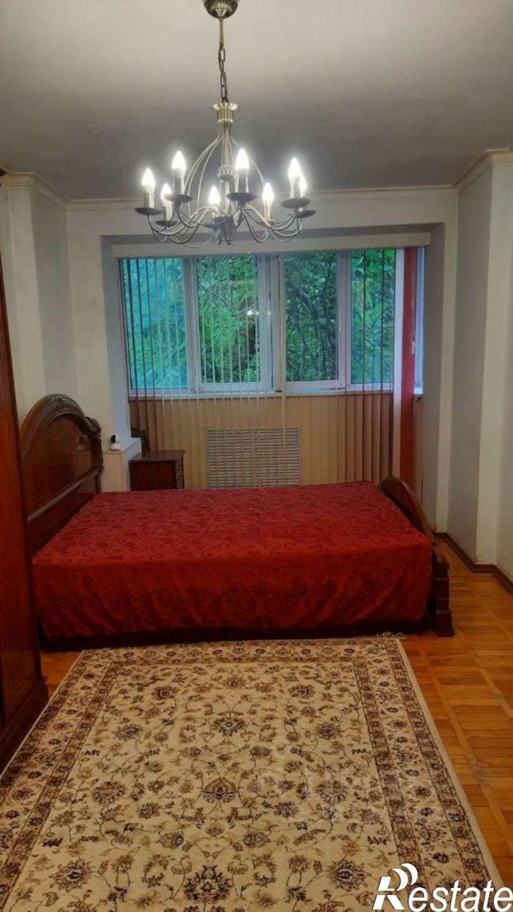 3-комн квартира улица Ватутина, 4,  д. 4