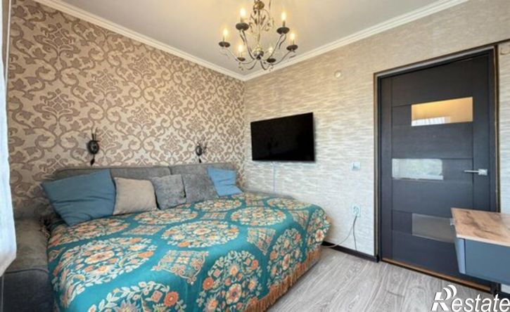 2-комн квартира улица Захарова, 82,  д. 82