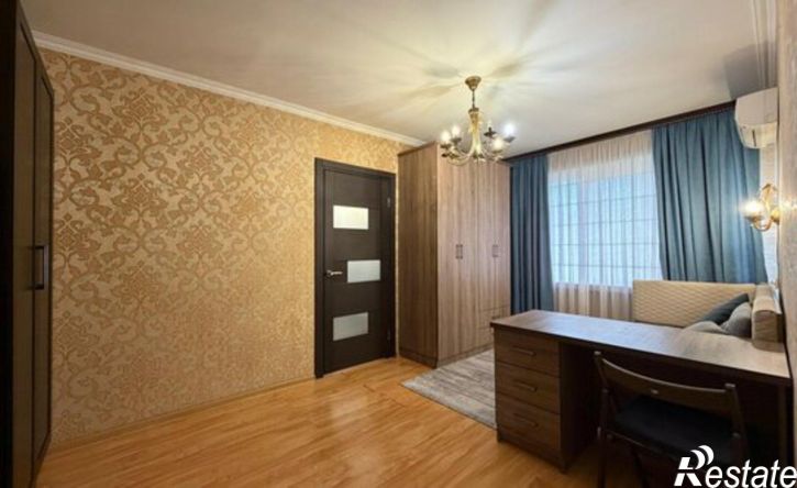 2-комн квартира улица Захарова, 82,  д. 82