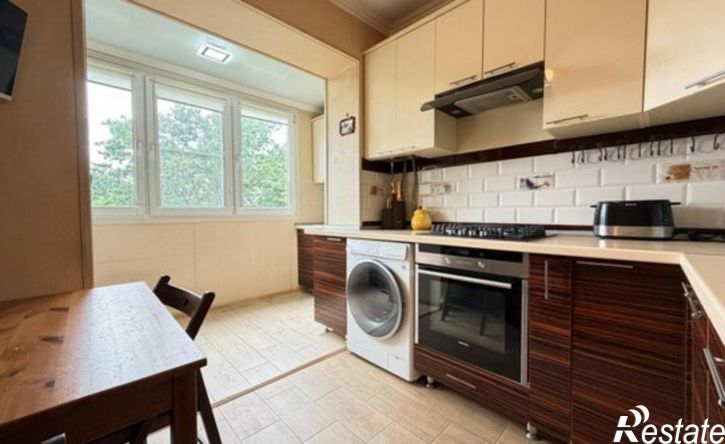 2-комн квартира улица Захарова, 82,  д. 82