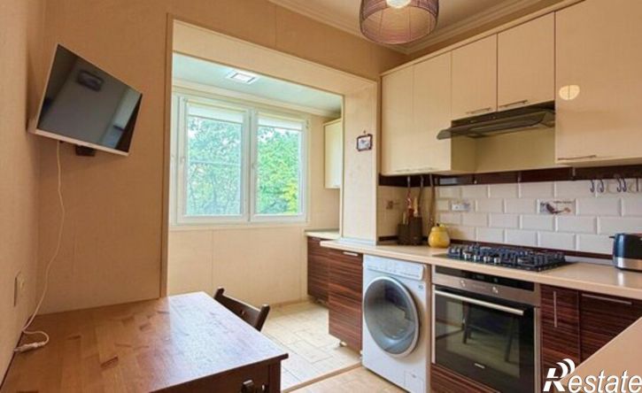 2-комн квартира улица Захарова, 82,  д. 82